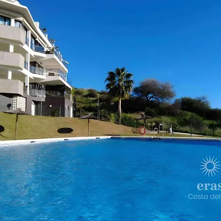 Apartment Beautiful View To The Sea Large Terrace And Swimming Pool A101 Malaga
